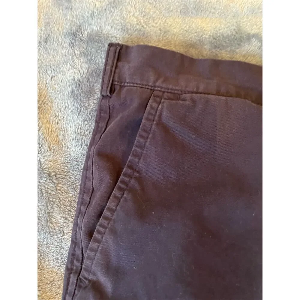 *3/$15 Tommy Hilfiger Men's Chino Shorts Size 40 NAVY Casual Solid - Picture 2 of 10